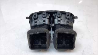 Recambio de aireador central para hyundai tucson 2015- classic blue referencia OEM IAM 97040D7000  