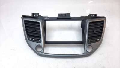 Recambio de aireador central para hyundai tucson 2015- classic blue referencia OEM IAM 84740D7100  