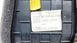 Recambio de aireador derecho para hyundai tucson 2015- classic blue referencia OEM IAM 97490D7000  