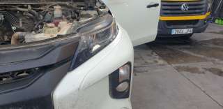 Recambio de faro izquierdo para mitsubishi l 200 (kl0/kj0) 2019- basis doppelkabine 4wd referencia OEM IAM 8301D377  
