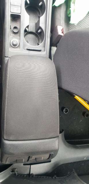Recambio de apoyabrazos central para volkswagen golf vii lim. (bq1) 2016- business referencia OEM IAM 5G0864207D  