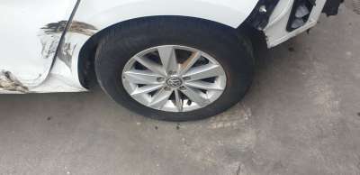 Recambio de pinza de freno trasera izquierda para volkswagen golf vii lim. (bq1) 2016- business referencia OEM IAM 8V0615423D  