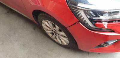 Recambio de amortiguador delantero derecho para renault clio v 2019- business edition referencia OEM IAM 543023386R  