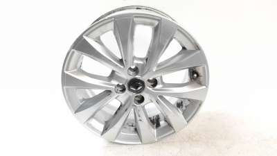 Recambio de llanta para renault clio v 2019- business edition referencia OEM IAM 403008062R  