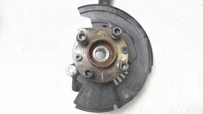 Recambio de mangueta delantera izquierda para renault clio v 2019- business edition referencia OEM IAM 400152588R  