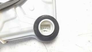 Recambio de cerradura puerta delantera izquierda para toyota prius+ 2012- advance referencia OEM IAM 6904053140  