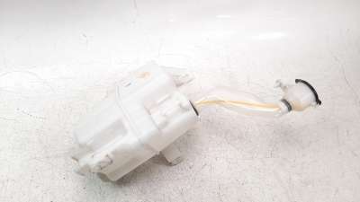 Recambio de deposito limpia para toyota prius+ 2012- advance referencia OEM IAM 060851552  