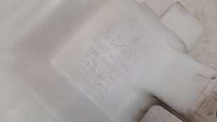 Recambio de deposito limpia para toyota prius+ 2012- advance referencia OEM IAM 060851552   2