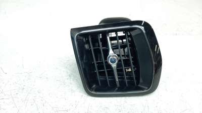 Recambio de aireador izquierdo para volvo v60 familiar 2018- 2.0 diesel cat referencia OEM IAM 31477875  
