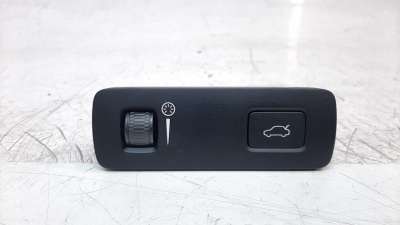 Recambio de interruptor para volvo v60 familiar 2018- 2.0 diesel cat referencia OEM IAM 31443873  