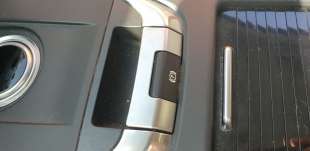 Recambio de palanca freno para land rover discovery sport 2014- hse referencia OEM IAM LR060857  