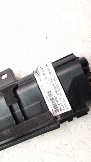 Recambio de guarnecido puerta trasera derecha para hyundai tucson 2015- referencia OEM IAM 83916N7000   2