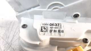 Recambio de cerradura puerta trasera derecha para mg hs 2022- comfort referencia OEM IAM 10640637  
