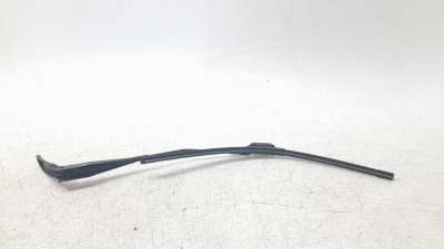 Recambio de brazo limpia delantero izquierdo para mg hs 2022- comfort referencia OEM IAM 10324821  