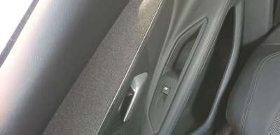 Recambio de mando elevalunas trasero derecho para peugeot 3008 2016- allure pack referencia OEM IAM 98044803ZD  