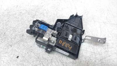 Recambio de caja reles / fusibles para dacia duster ii 2017- prestige referencia OEM IAM 241148233R  