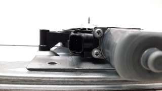 Recambio de elevalunas delantero derecho para dacia duster ii 2017- prestige referencia OEM IAM 807201952R  
