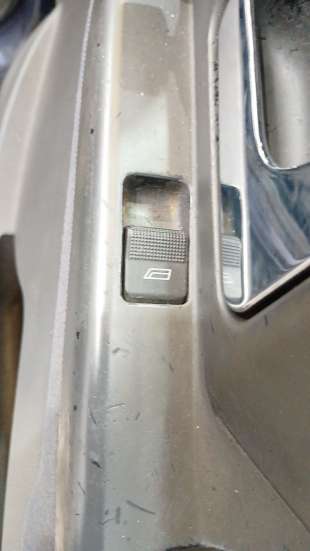 Recambio de mando elevalunas delantero derecho para seat ibiza ii (6k1) 1993-2002 1.9 tdi referencia OEM IAM 6X0959855A 6X095985