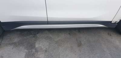 Recambio de estribo lateral para bmw serie x1 (f48) 2015- sdrive18d referencia OEM IAM 51777403398  