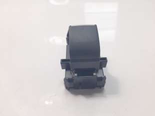 Recambio de mando elevalunas trasero derecho para toyota corolla (e21) 2019- hybrid style referencia OEM IAM 8481002250  