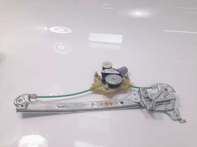Recambio de elevalunas trasero derecho para toyota corolla (e21) 2019- hybrid style referencia OEM IAM 6983002731  