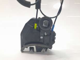 Recambio de cerradura puerta trasera izquierda para toyota corolla (e21) 2019- hybrid style referencia OEM IAM 6906002580  