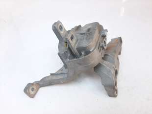 Recambio de soporte motor derecho para mercedes-benz clase a (bm 177) 2018- a 180 d (177.003) referencia OEM IAM A2472401900 A24