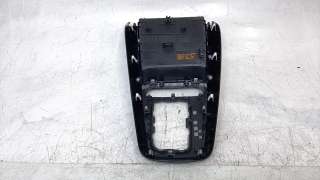 Recambio de consola central para kia stonic (ybcuv) 2017- 1.0 tgdi cat referencia OEM IAM 84635H8000  