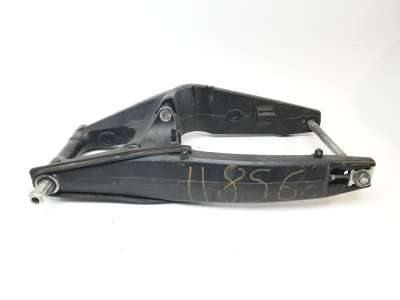 Recambio de basculante para honda cb 650r 2018- referencia OEM IAM 52200MKND50  