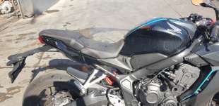Recambio de asiento delantero para honda cbr 650r 2018- cbr 650r referencia OEM IAM 77100MKND51ZB  
