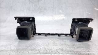 Recambio de aireador central para kia stonic (ybcuv) 2017- 1.0 tgdi cat referencia OEM IAM 84740H8AW0FH8  