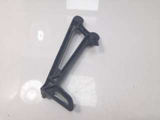 Recambio de estribera derecha para yamaha mt -07 2021- referencia OEM IAM B7N2744100  