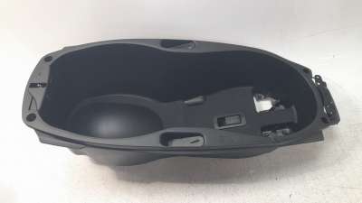 Recambio de baul bajo asiento para seat mo 2024- mo referencia OEM IAM BAUL  