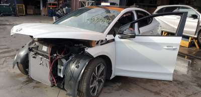 Recambio de inversor para skoda enyaq iv coupé (5ac) 2022- 80 sportline referencia OEM IAM 1EA907121AH  