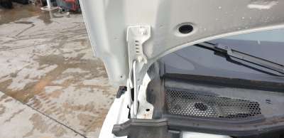 Recambio de bisagra capo derecha para skoda enyaq iv coupé (5ac) 2022- 80 sportline referencia OEM IAM 5LA823302  