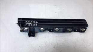 Recambio de aireador central derecho para renault clio v 2019- zen referencia OEM IAM 687503053R  