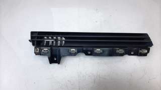 Recambio de aireador central derecho para renault clio v 2019- zen referencia OEM IAM 687503053R  