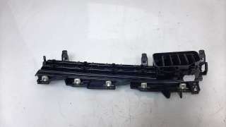 Recambio de aireador central derecho para renault clio v 2019- zen referencia OEM IAM 687503053R  
