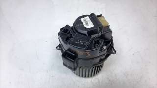 Recambio de ventilador calefaccion para renault clio v 2019- zen referencia OEM IAM 272104788R  