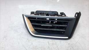 Recambio de aireador derecho para renault clio v 2019- zen referencia OEM IAM 687608207R  