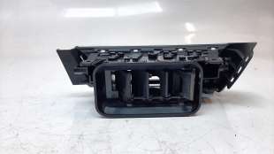 Recambio de aireador izquierdo para renault clio v 2019- zen referencia OEM IAM 687611283R   2