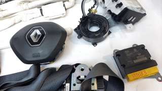 Recambio de kit airbag para renault clio v 2019- zen referencia OEM IAM 985706493R  