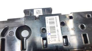 Recambio de warning para renault clio v 2019- zen referencia OEM IAM 283E86009R  