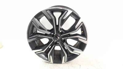 Recambio de llanta para renault clio v 2019- zen referencia OEM IAM 403000324R  
