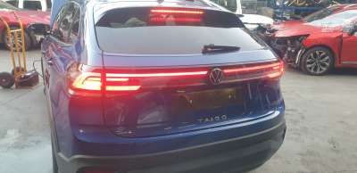 Recambio de porton trasero para volkswagen taigo (cs1) 2021-2022 life referencia OEM IAM 2G7827025D  