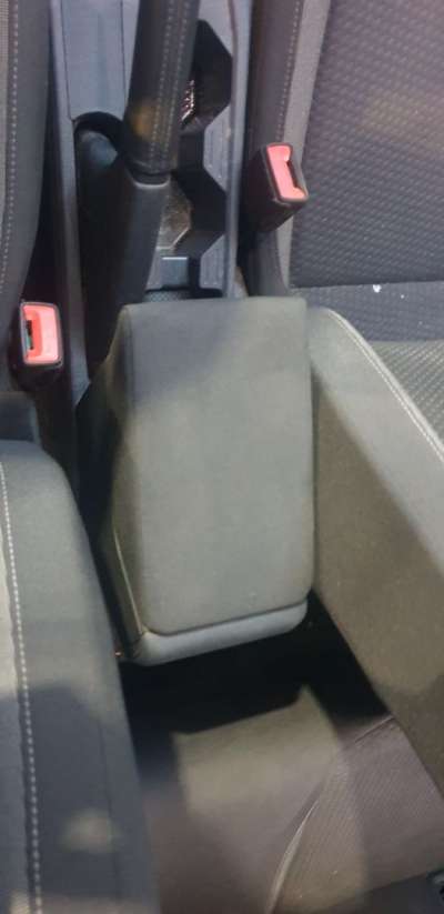 Recambio de apoyabrazos central para volkswagen taigo (cs1) 2021-2022 life referencia OEM IAM 6F0864207AD  