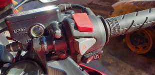 Recambio de piña luces derecha para honda cbr 500r 2016- cbr 500 r referencia OEM IAM 35130MKPDN1  