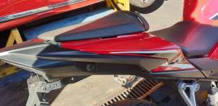 Recambio de moldura para honda cbr 500r 2016- cbr 500 r referencia OEM IAM 77240MKPDN0ZC  