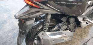 Recambio de amortiguador trasero derecho para honda nss 300 forza 2013-2019 nss 300 forza deluxe referencia OEM IAM 52400K40A01 