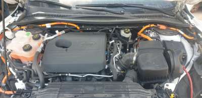 Recambio de caja cambios para ford kuga 2019- hybrid st-line x referencia OEM IAM SVLX687000GA 6068025 